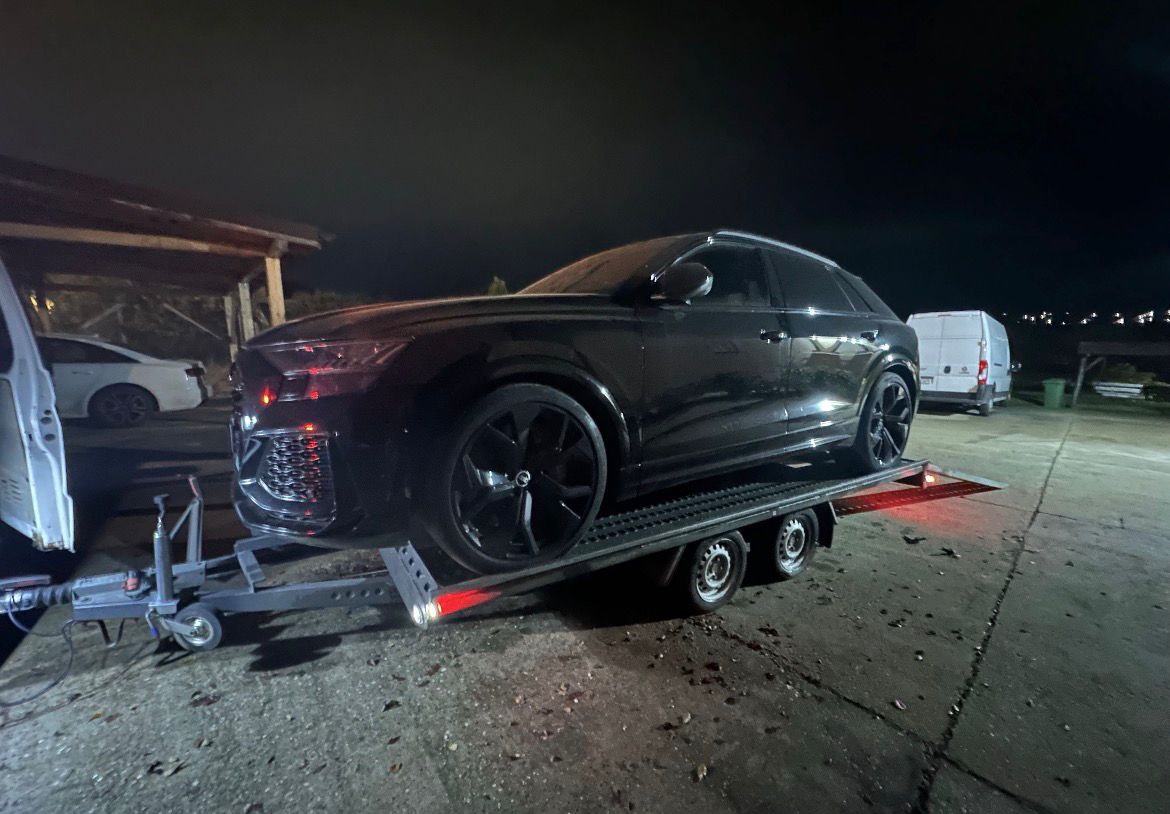 Audi RS Q8 — Transport Premium